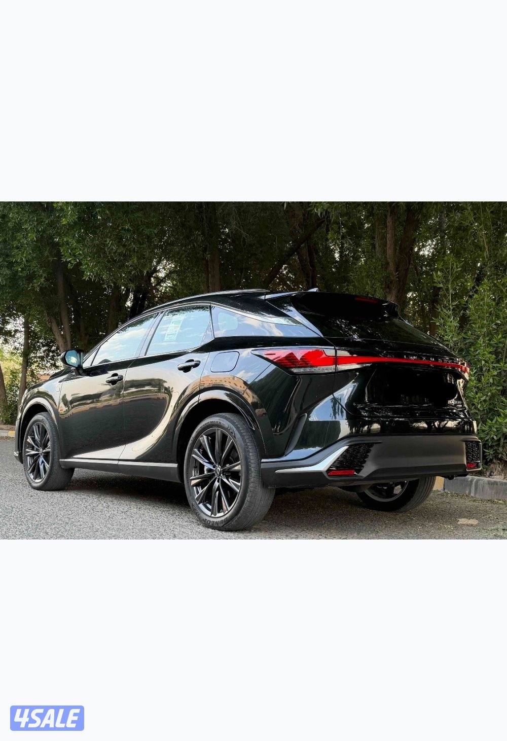 للبيع لكزس Rx350F 2025 بانوراما اصفار4