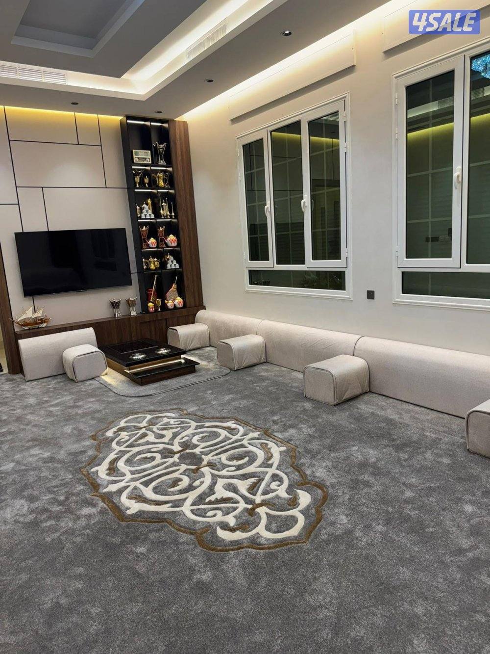 كل مايخص الديوانيات لدينا قنفات مساند بغلي وسعودي نكشات حفر يدوي سجاد8