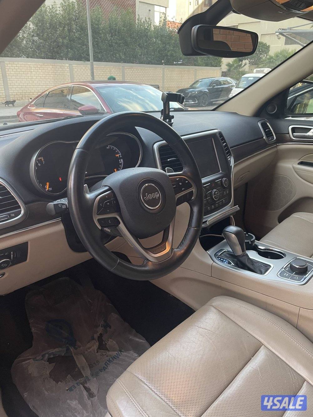 Jeep Grand Cherokee6