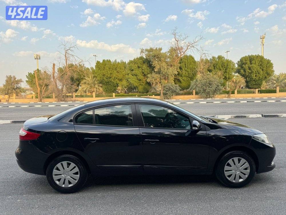 رينو فلوينس 2016 بحاله ممتازه جداً4