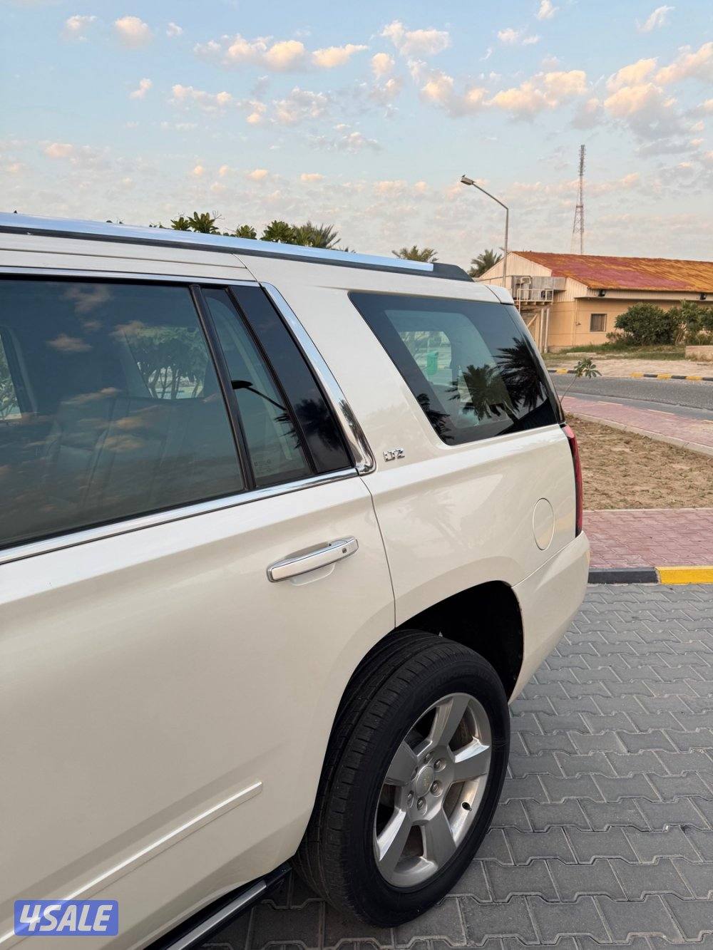 للبيع تاهو LTZ 2015 ماشي 220 الف3