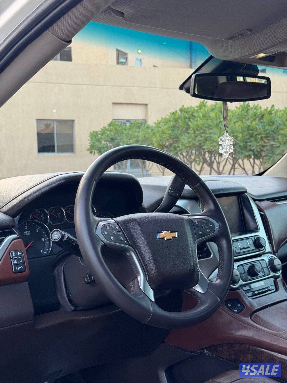 للبيع تاهو LTZ 2015 ماشي 220 الف5