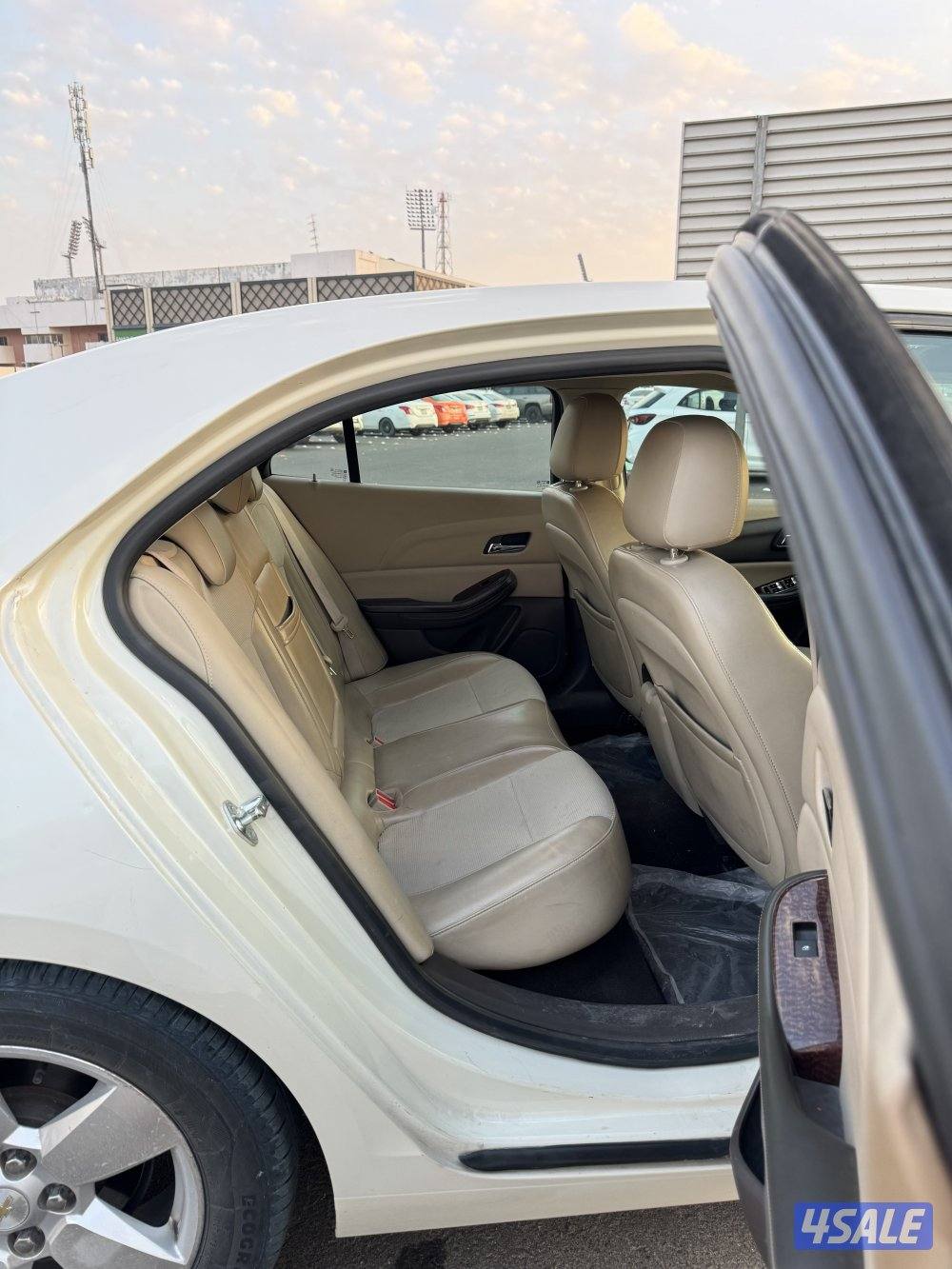 للبيع ماليبو 20135