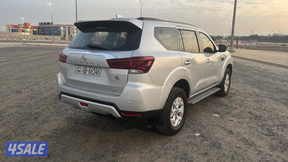 نيسان اكس تيرا ٧ راكب الماك الاول من الوكاله السياره بحالة الوكاله1