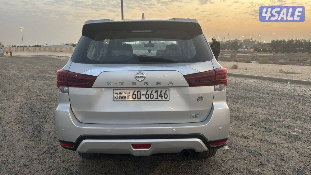 نيسان اكس تيرا ٧ راكب الماك الاول من الوكاله السياره بحالة الوكاله3