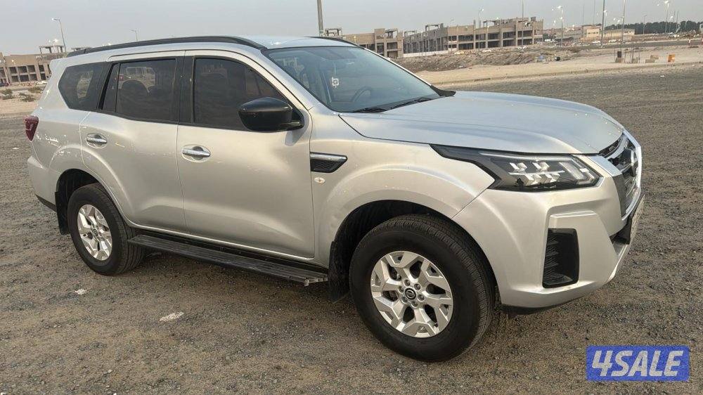 نيسان اكس تيرا ٧ راكب الماك الاول من الوكاله السياره بحالة الوكاله5