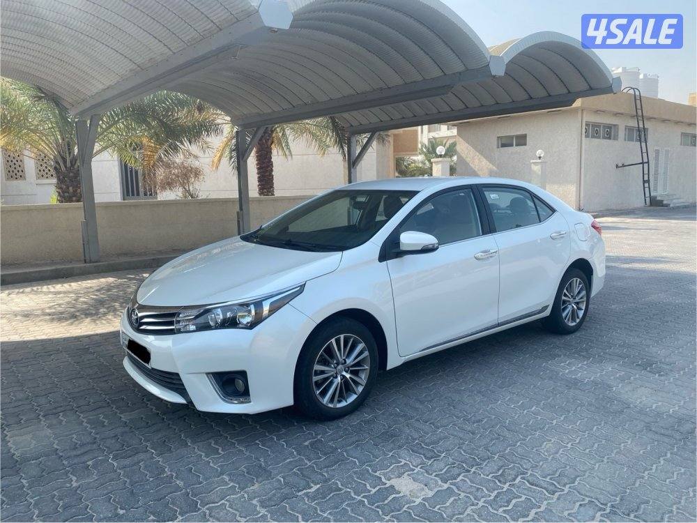 كرولا2015 عداد22 الف وارد الوكاله / فل اوبش/ مكينه 2.0 بحاله ممتازه1