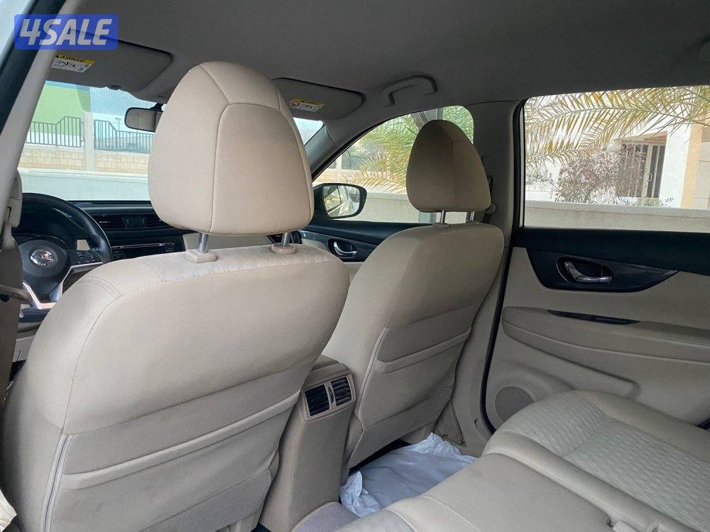 نيسان اكس تريل 2018 صبغ الوكاله عداد125 الف سيرفس منتظم وارد الوكاله6