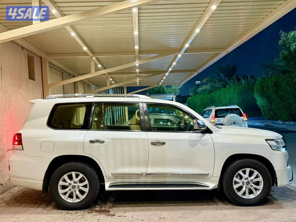 لاند كروزر 20171