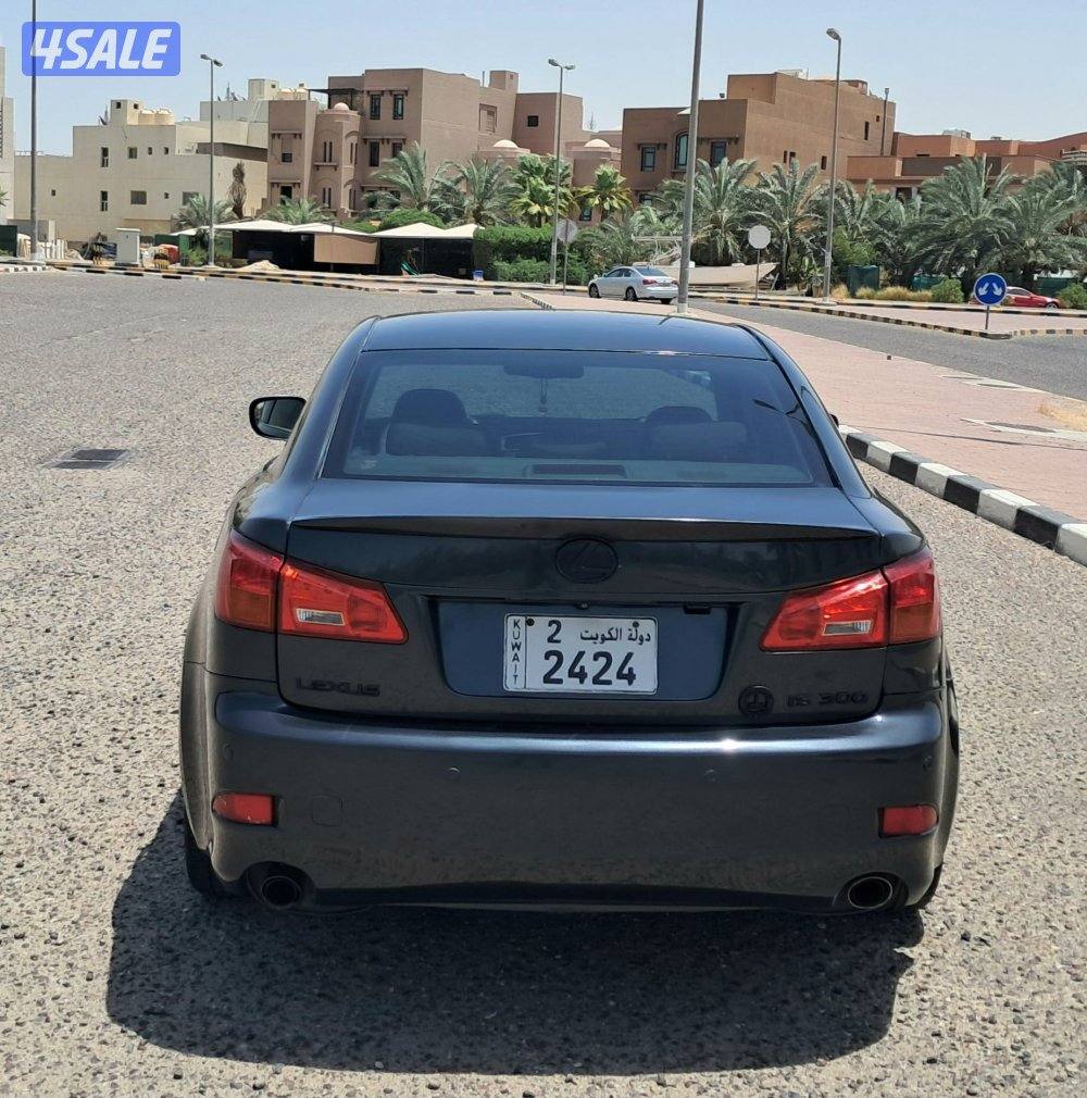 Lexus IS300 - 2007 Grey11