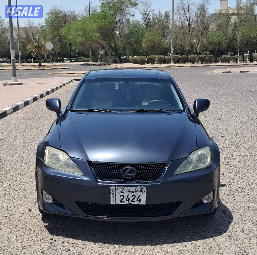Lexus IS300 - 2007 Grey12
