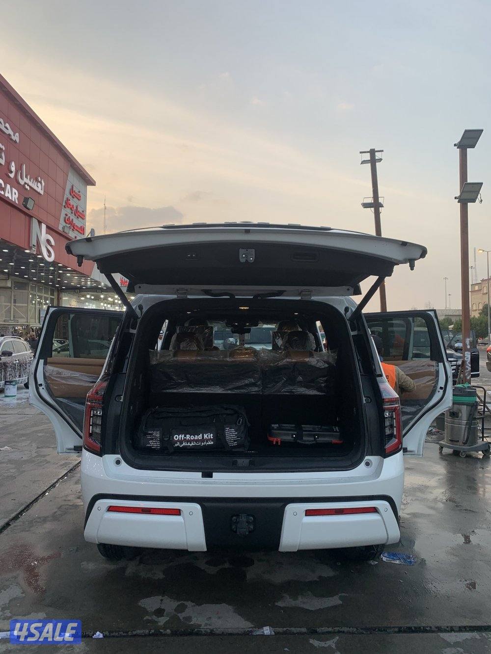 نيسان تيتانيوم5