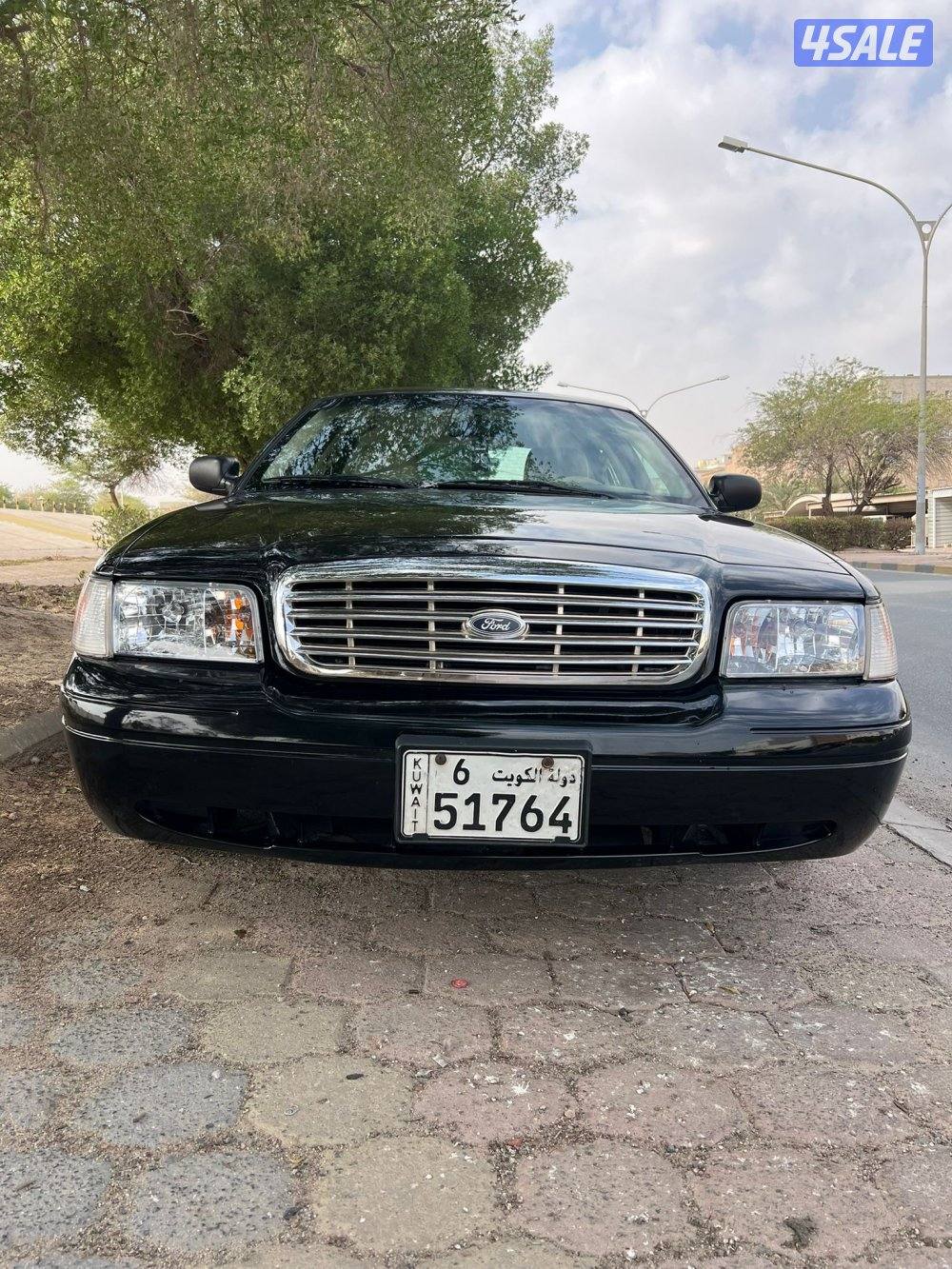 فكتوريا 2012 بحالة الوكالة شرط الفحص كامل اذا فيه شي الفحص علي1