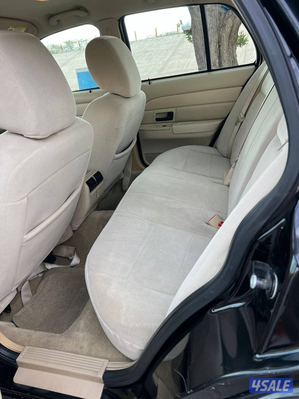 فكتوريا 2012 بحالة الوكالة شرط الفحص كامل اذا فيه شي الفحص علي6