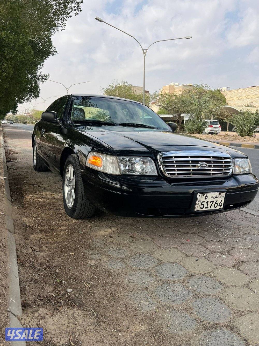 فكتوريا 2012 بحالة الوكالة شرط الفحص كامل اذا فيه شي الفحص علي9