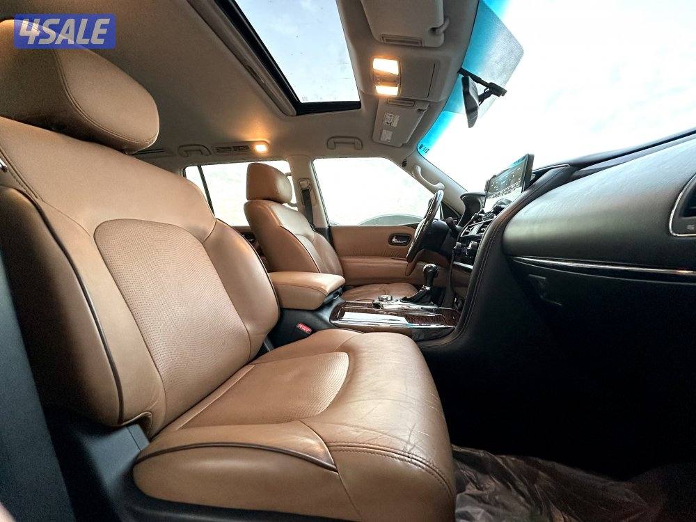 معرض القمة🚩8