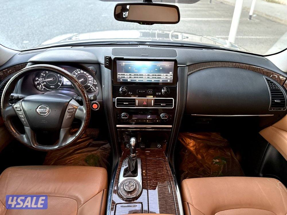 معرض القمة🚩11