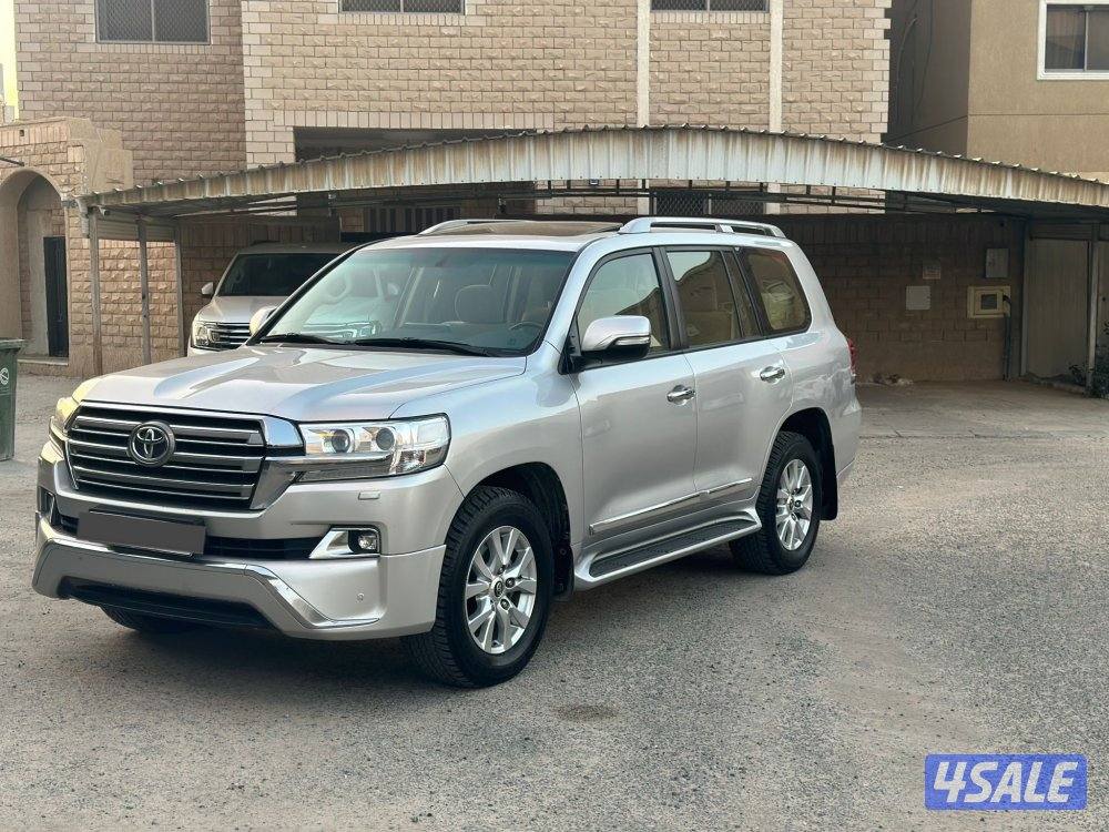 لاندكروز 2018 كامل الموصفات2