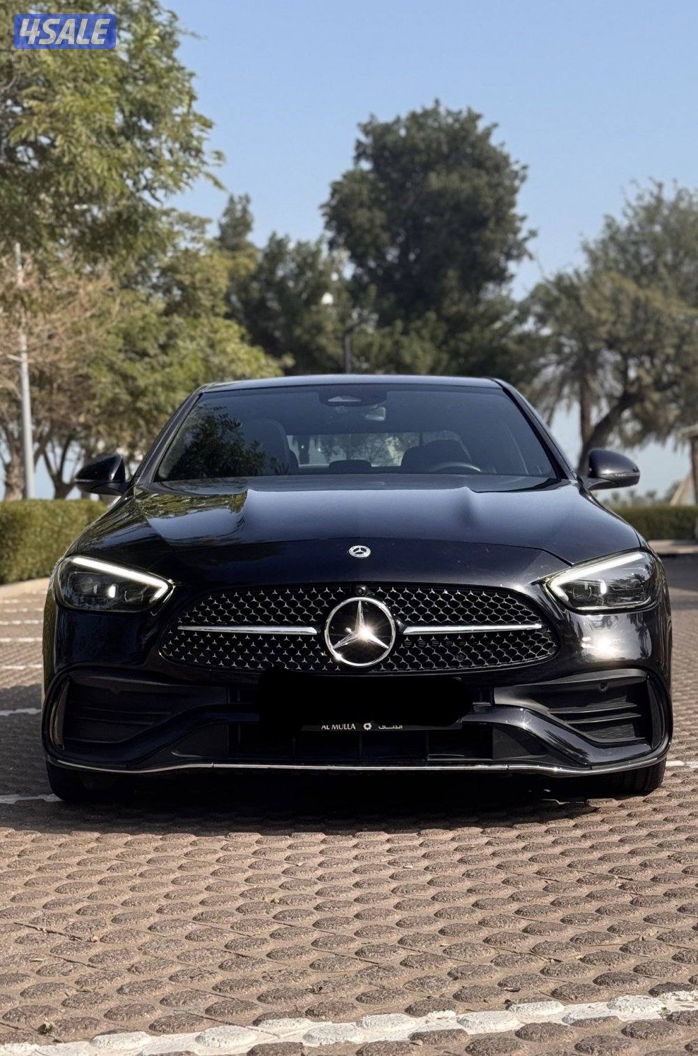 مرسيدس C200 -عداد 10 الالف كيلو - 2022 - وارد الملا - الدرجة الاولى1