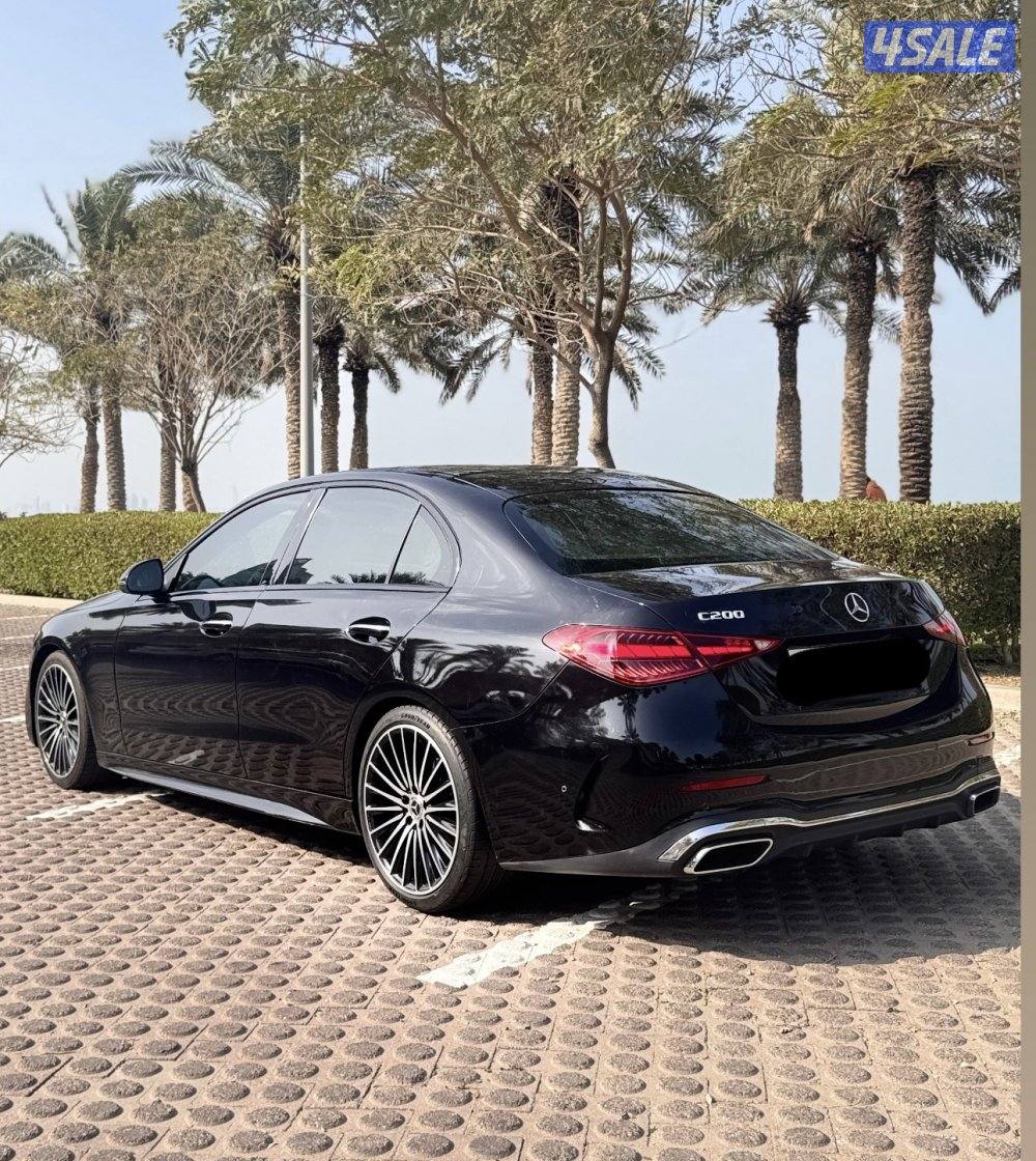 مرسيدس C200 -عداد 10 الالف كيلو - 2022 - وارد الملا - الدرجة الاولى5