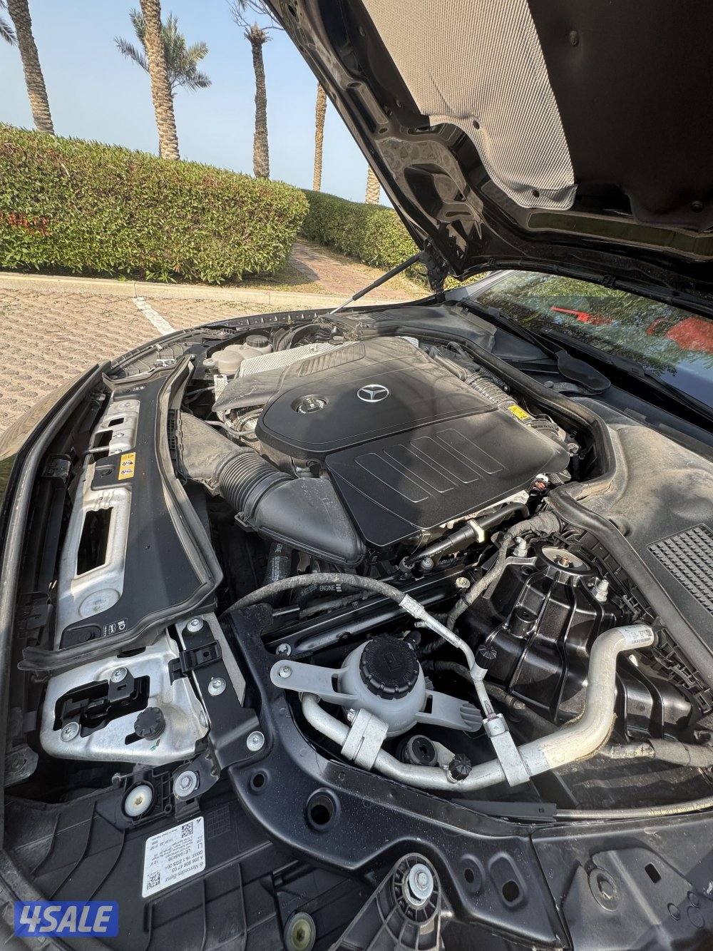 مرسيدس C200 -عداد 10 الالف كيلو - 2022 - وارد الملا - الدرجة الاولى15