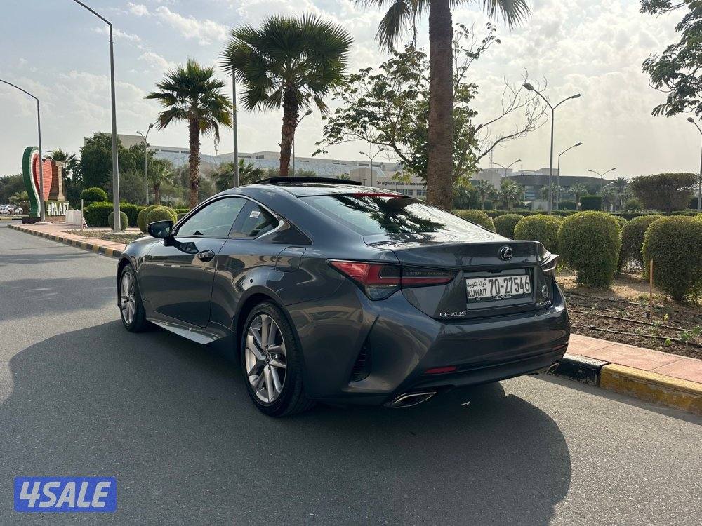 لكزس RC300 مديل 2022 ماشي 10 شرط الفحص تحت الكفاله شرط الفحص3