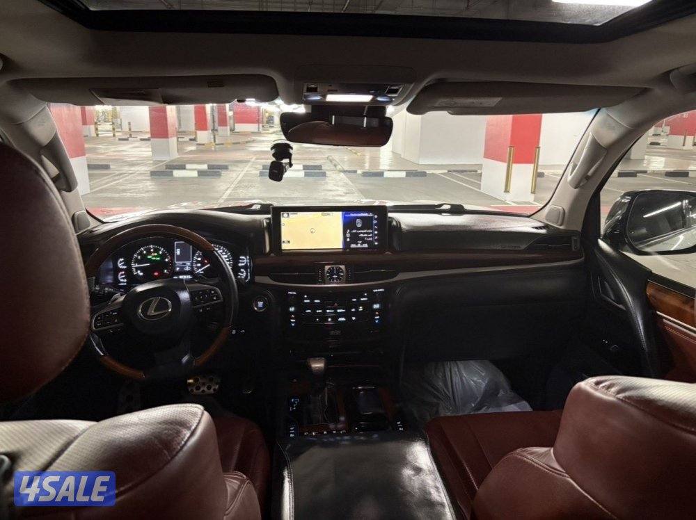 لكزسس 2019 صبغ الوكاله LX570S4