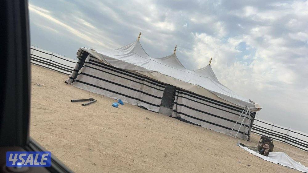 للبيع خيمة ملكية ثلاث قبب2