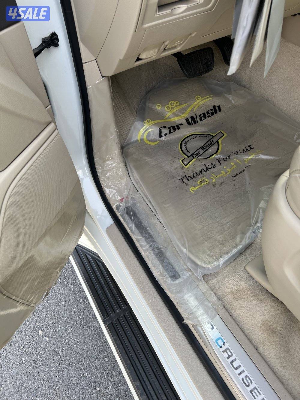 للبيع لاندكروزر موديل 2019 المالك الاول ماشي 56 الف8