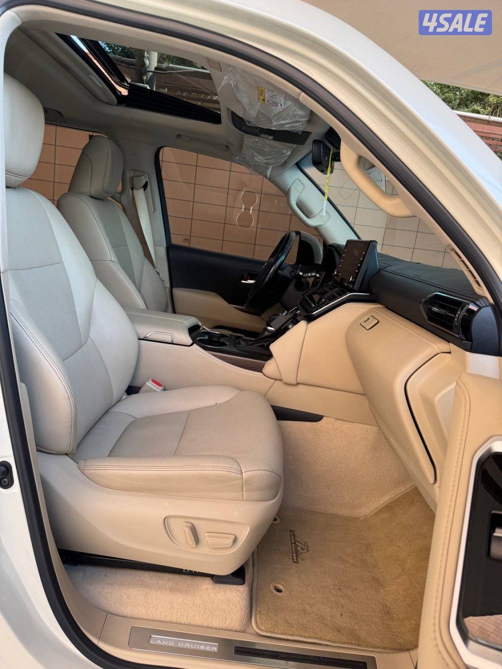 لاندكروزر GXR تون تيربو جلد. الساير.7
