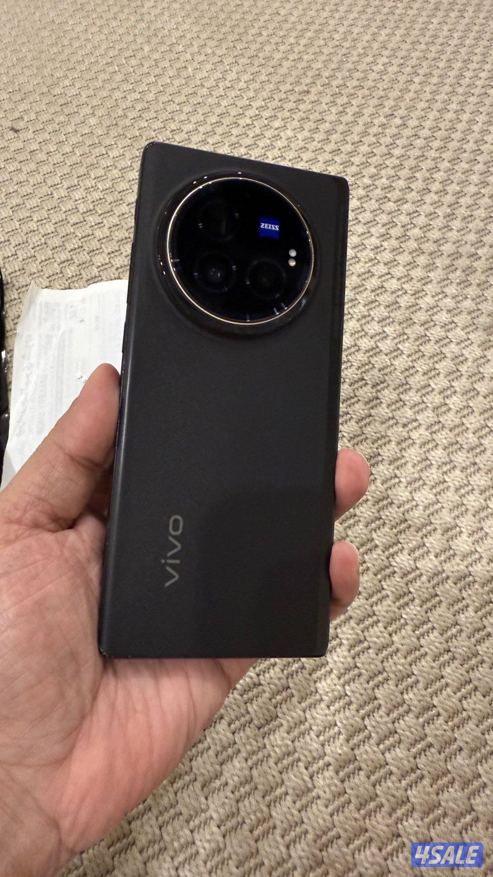 vivo x fold3 pro global version للبدل0