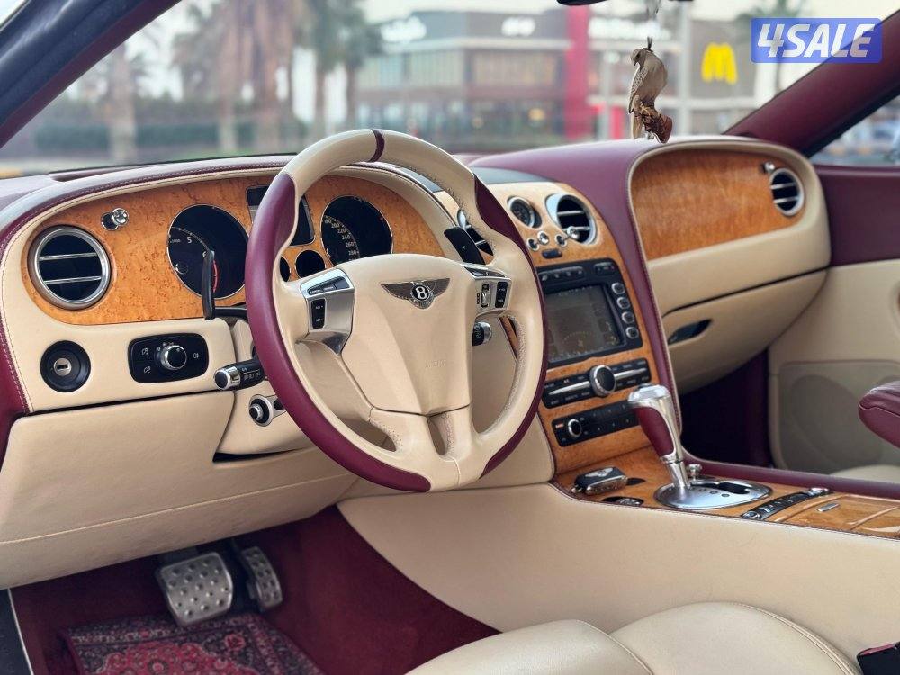 بنتلي كونتننتال Gt10