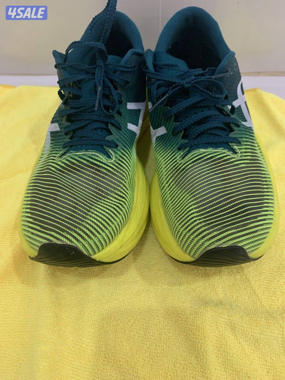 ايسكس اصلي حالت الجديد مقاس 42 للجري معروف1