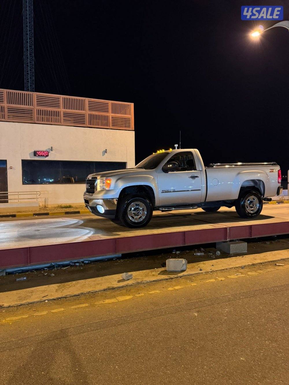 للبيع وانيت سيرا2