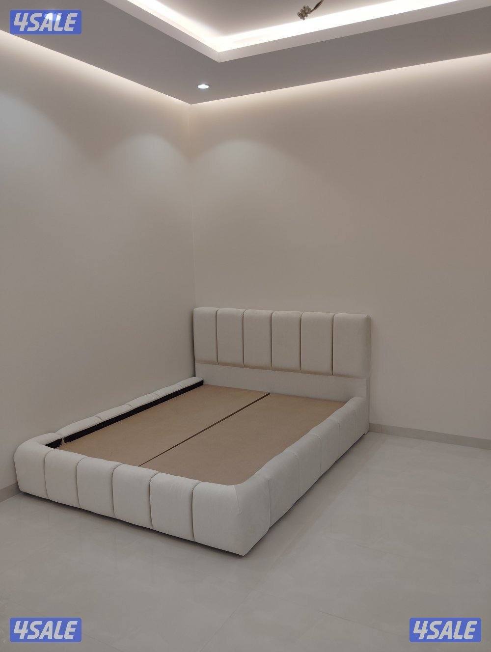 يوجد لدينا جميع انواع السرايرطبيه جاهز وتفصال10