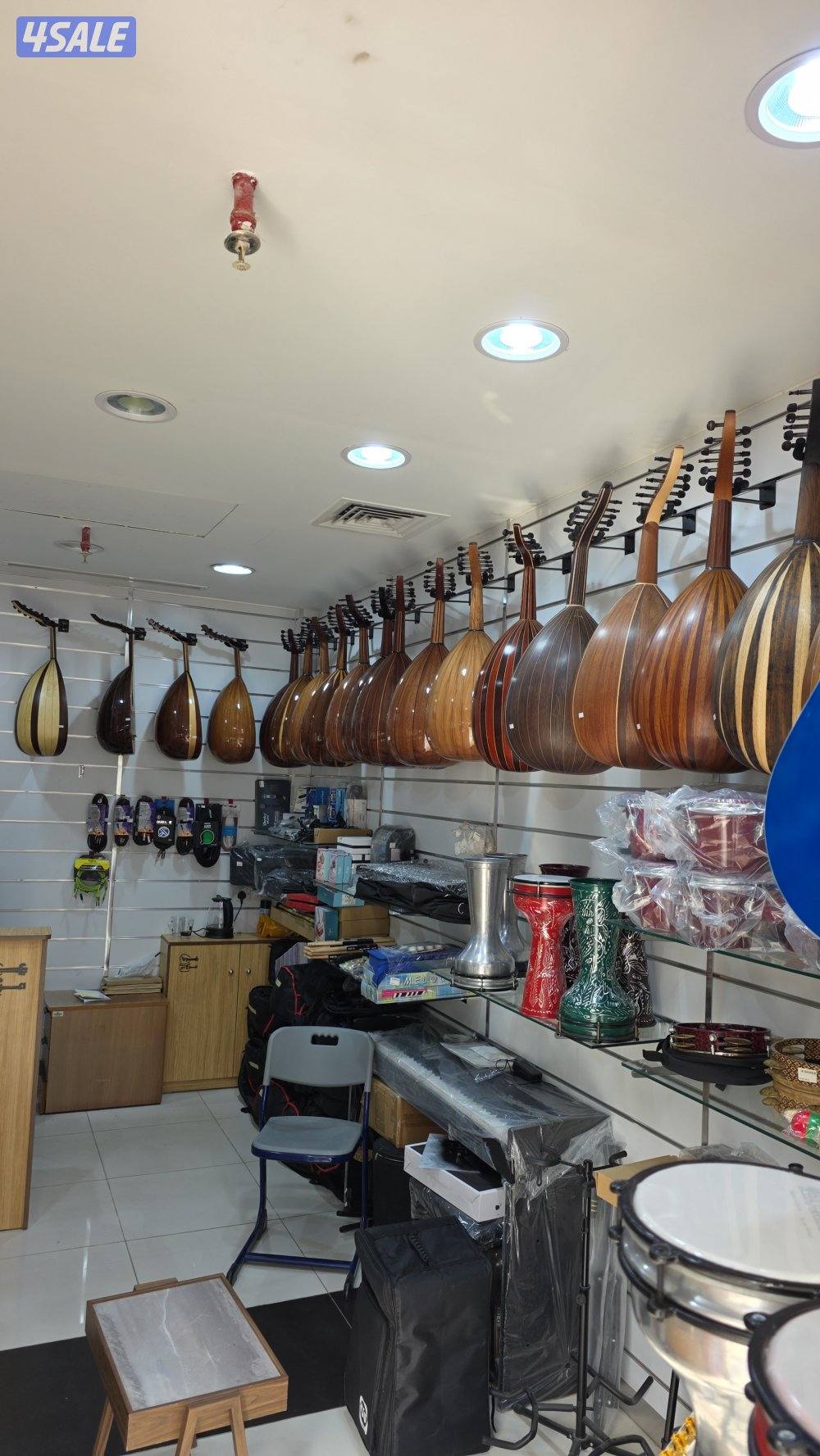 محل عود ومرواس حولي شارع بن خلدون مقابل ماكدونالدز بجوار المزيني7