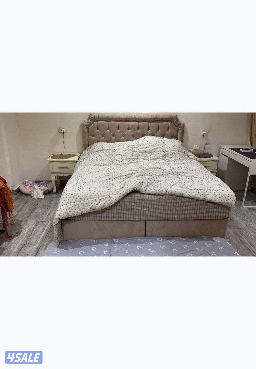 غرفة نوم مستعملة نظيفة المكان الصليبيخات والنقل على الشاري السعر 1002