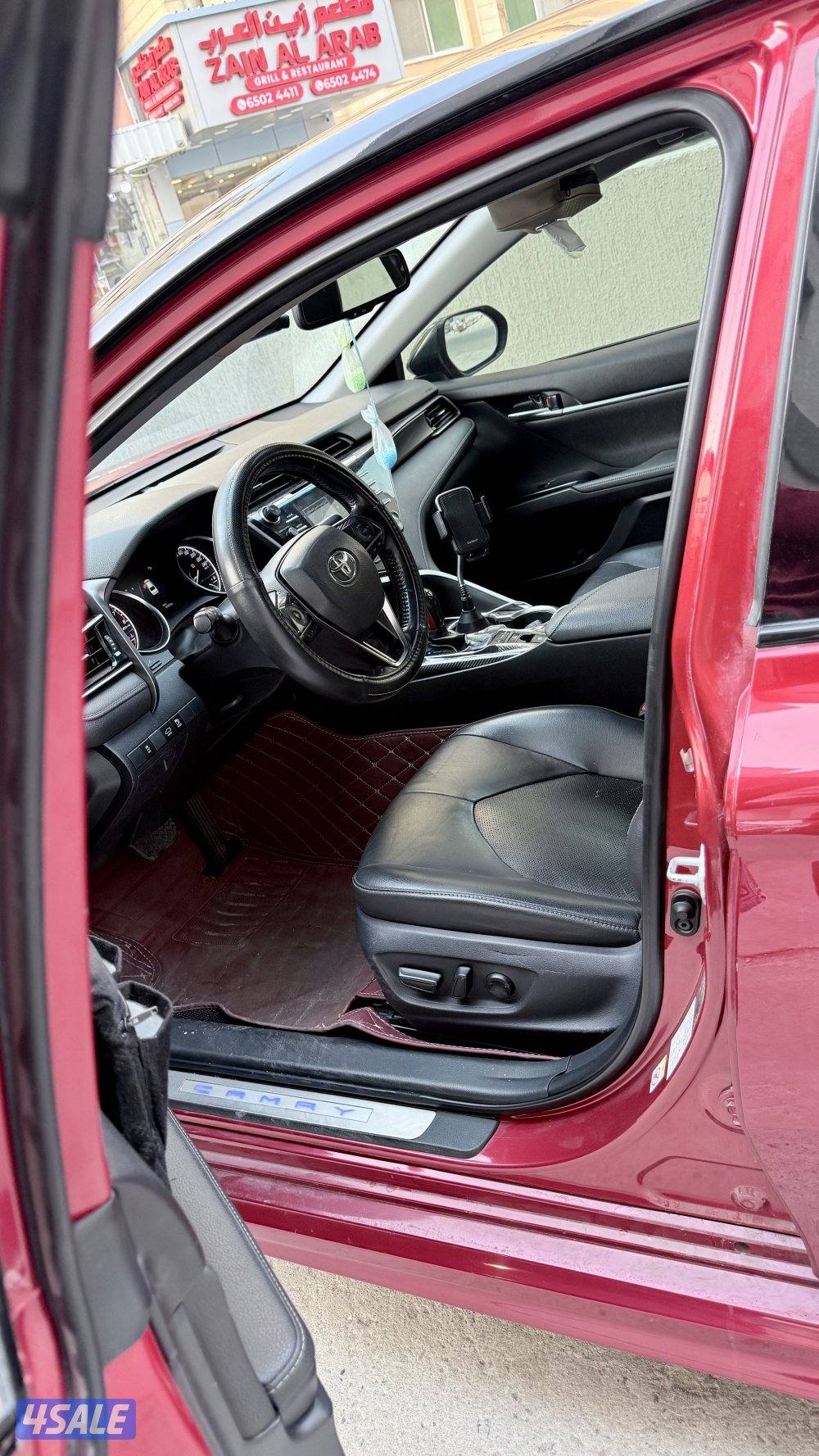 كامري 2019 اعلى فئه SE-V6 الدرجه الاولى 131km+ تامين شامل8