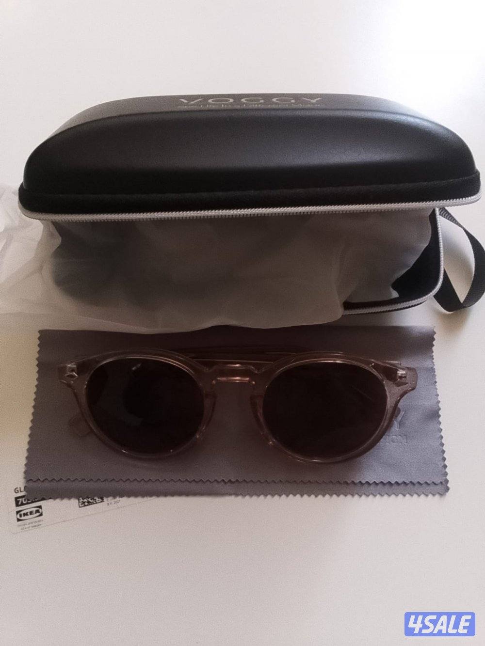 D1MILANO + Glasses + pen8