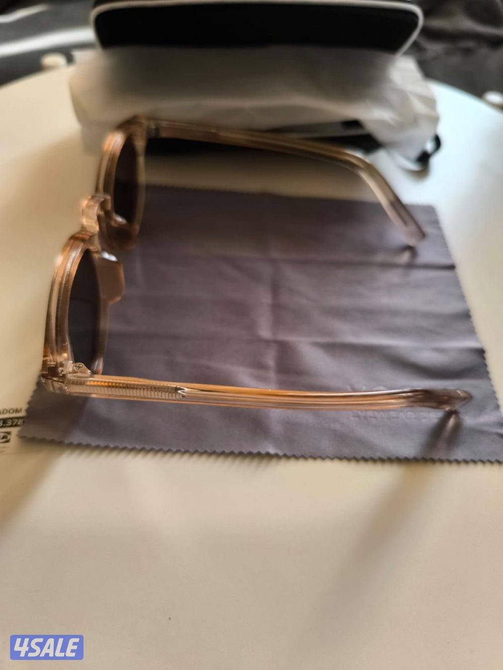 D1MILANO + Glasses + pen9