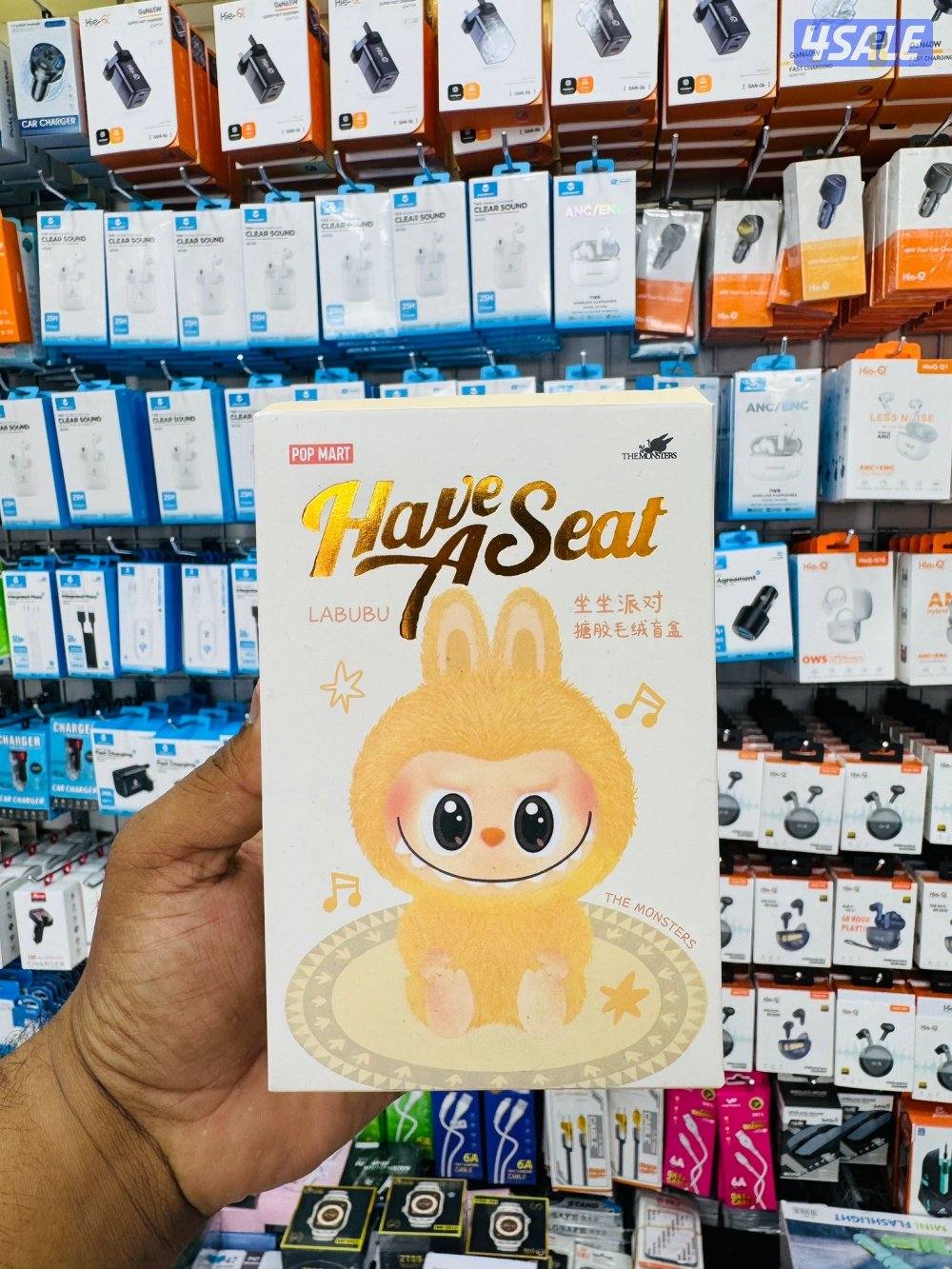 ساعه اطفال مميزه وجميع اكسسوارات الموبايل وصيانه جميع الاجهزه اون لاين7