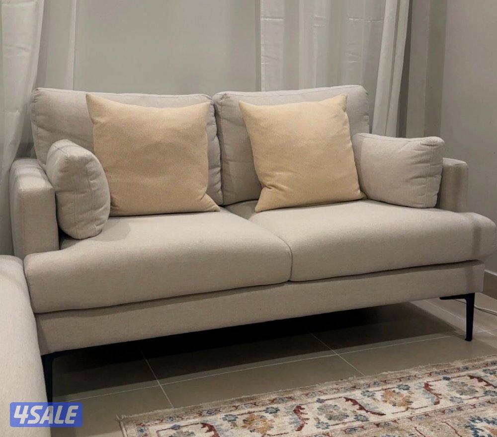 طقم كنبات بيج فاتح Sofa Set0