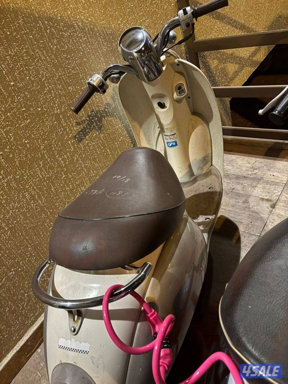 هوندا  بدون لوحات عداد 600