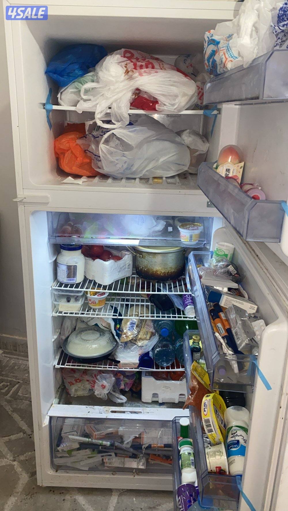 للبيع ثلاجه شبه جديده1