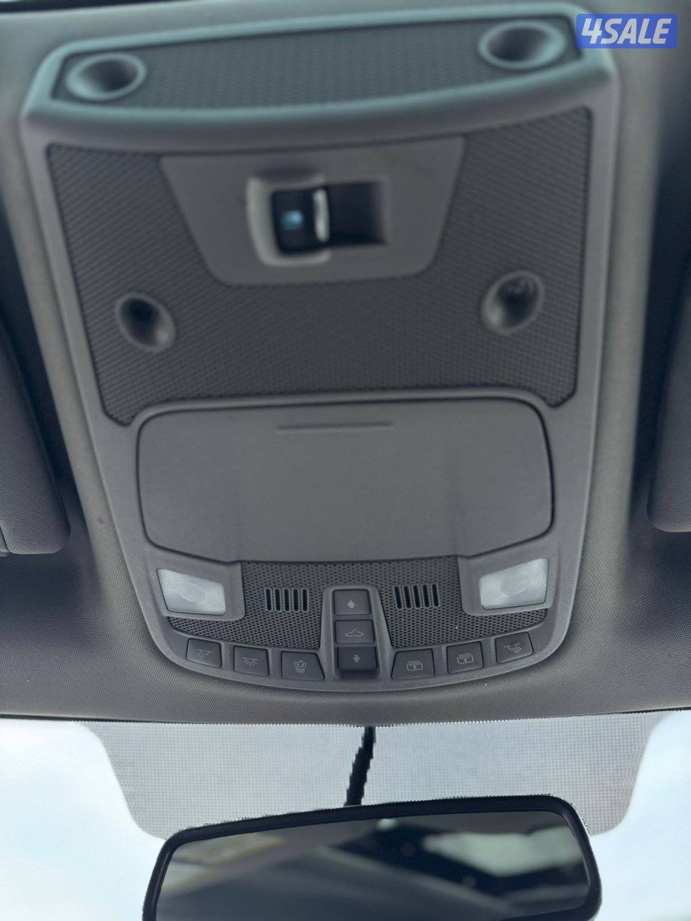 للبيع فورد لاريت12