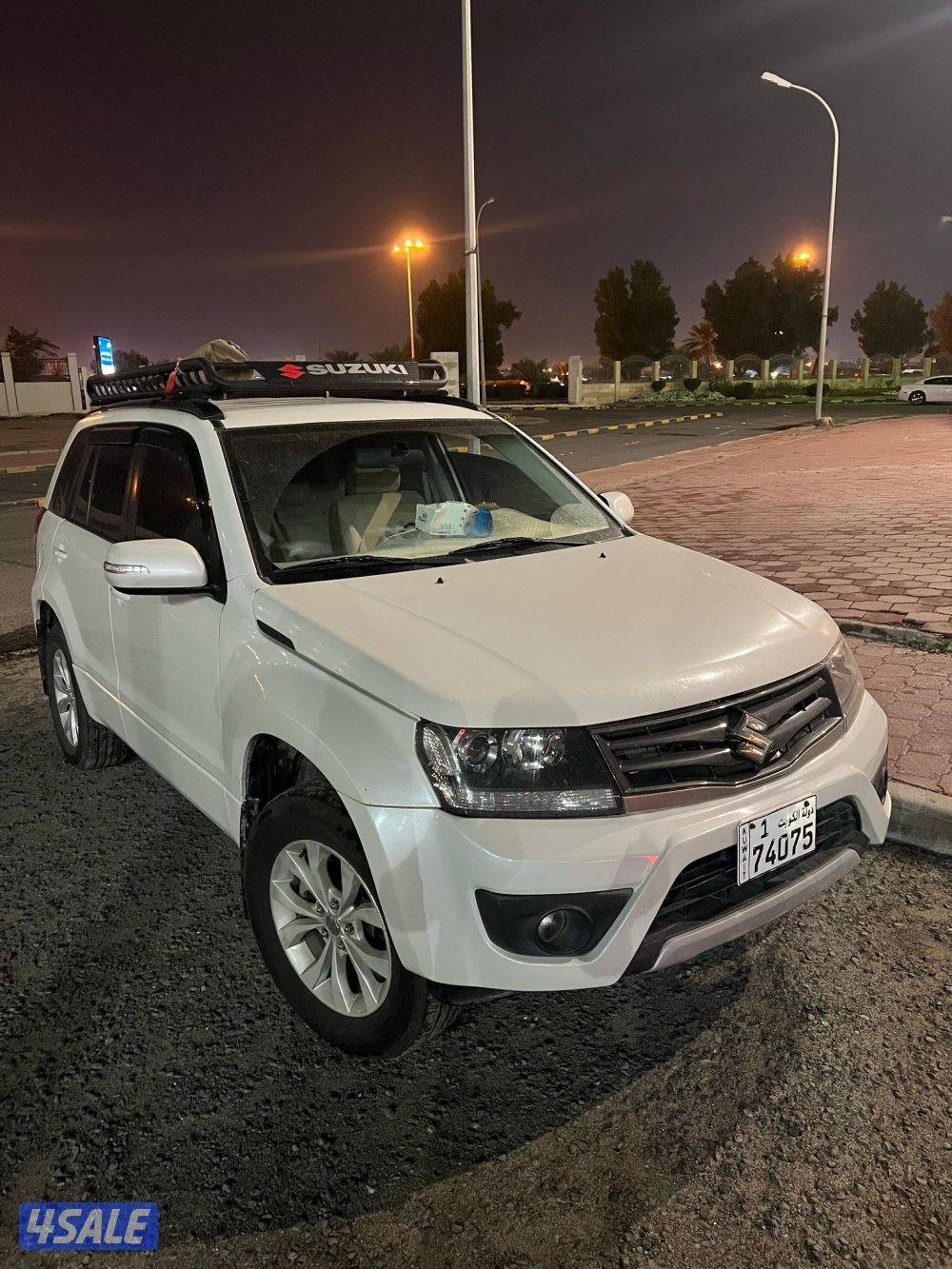 قرند فيتاره نضيف جدن شرط الفحص ماشي130المديل 20014لايتات زنن ملبس كامل0