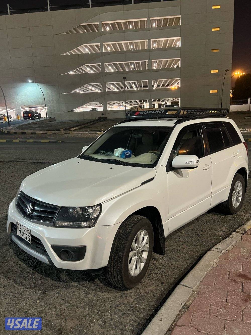 قرند فيتاره نضيف جدن شرط الفحص ماشي130المديل 20014لايتات زنن ملبس كامل1