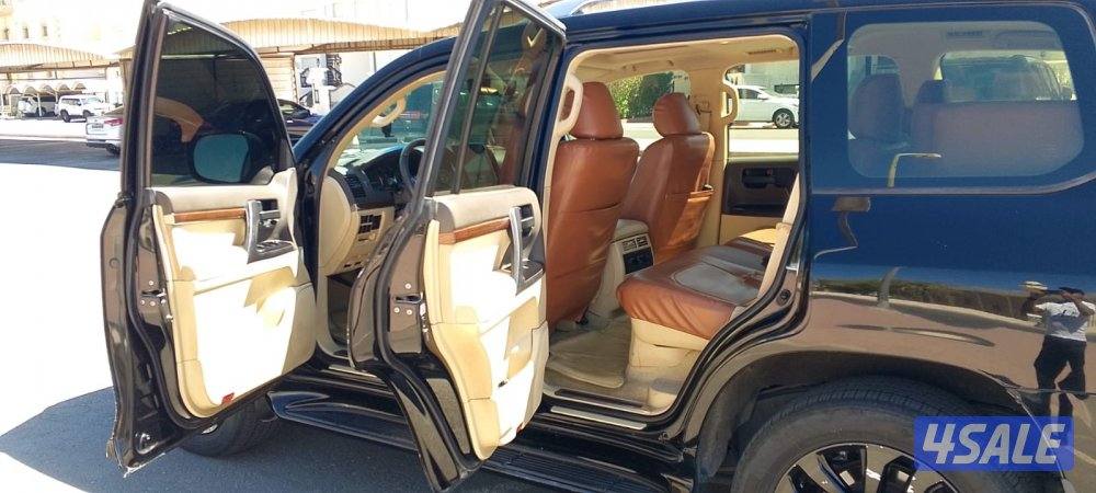 لاند كروزر ٢٠١٧3