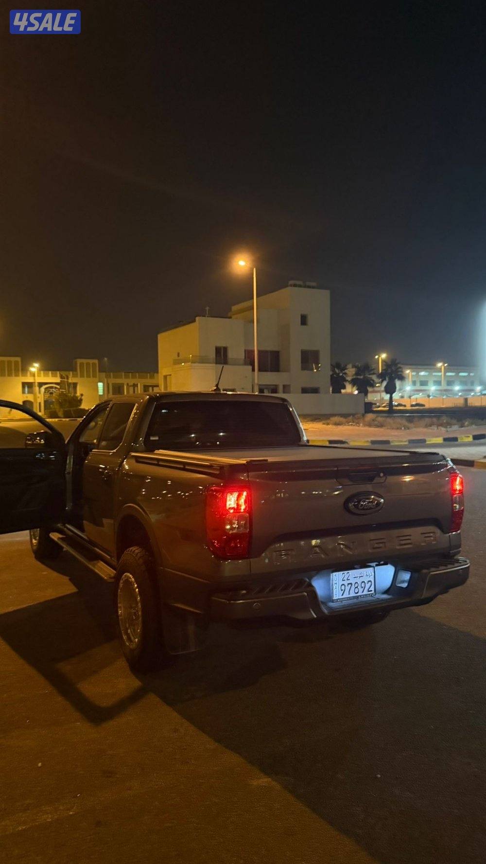 وانيت فورد2