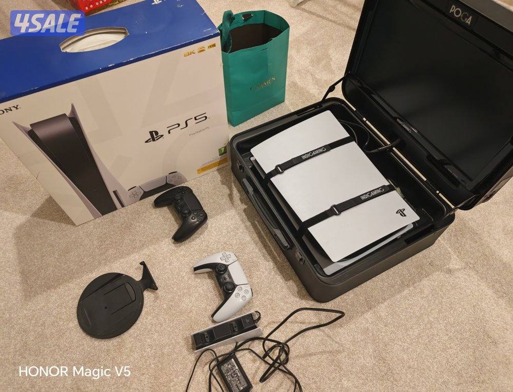 بلايستيشن ps5 مع شاشة poga متنقلة0